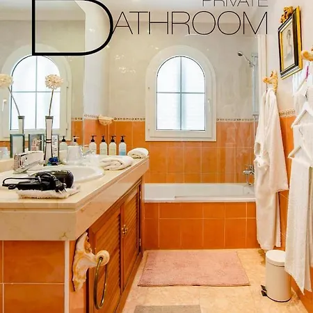 Habitación en casa particular Z&olé Torremolinos