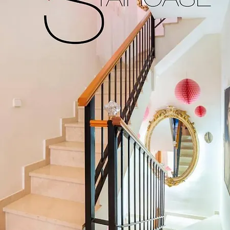 Проживання в сім'ї Z&ole Торремолінос